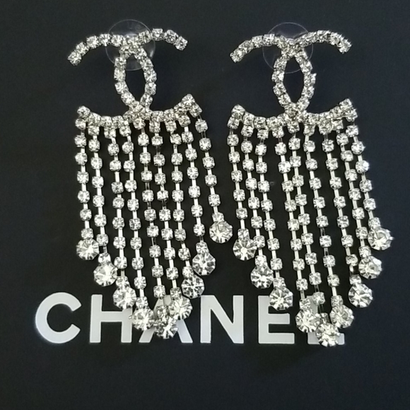 CHANEL Jewelry - ⭐Chanel large CC Crystal earrings